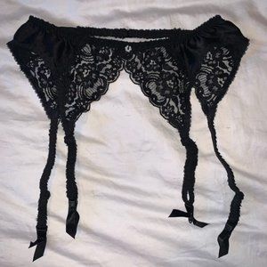 CHRISTIAN DIOR Vintage Black Lace Garter Belt XS/S